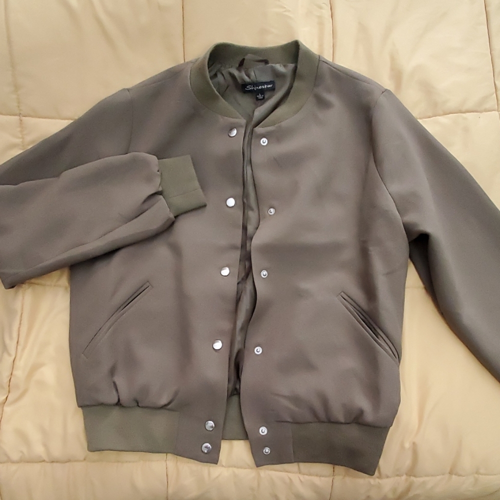 Olive green light jacket
